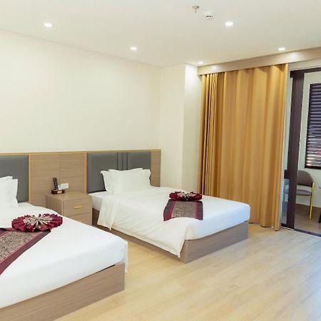 Hong Van Grand Hotel Mong Cai 外观 照片